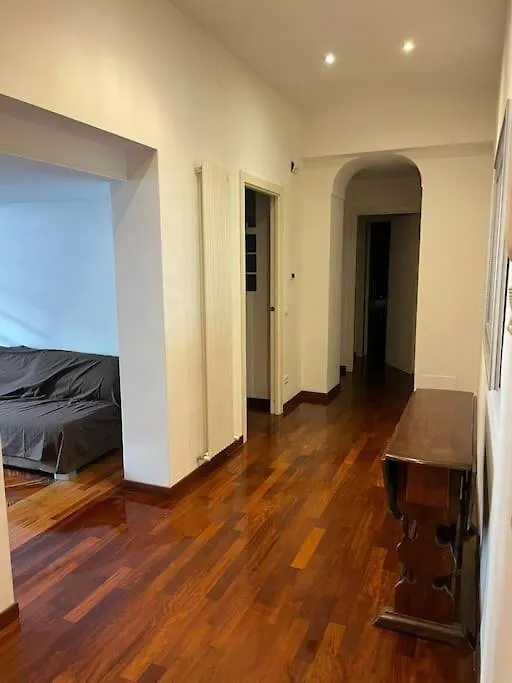 Appartamento In Centro Storico Vicino La Stazione Termini Roma Apartamento