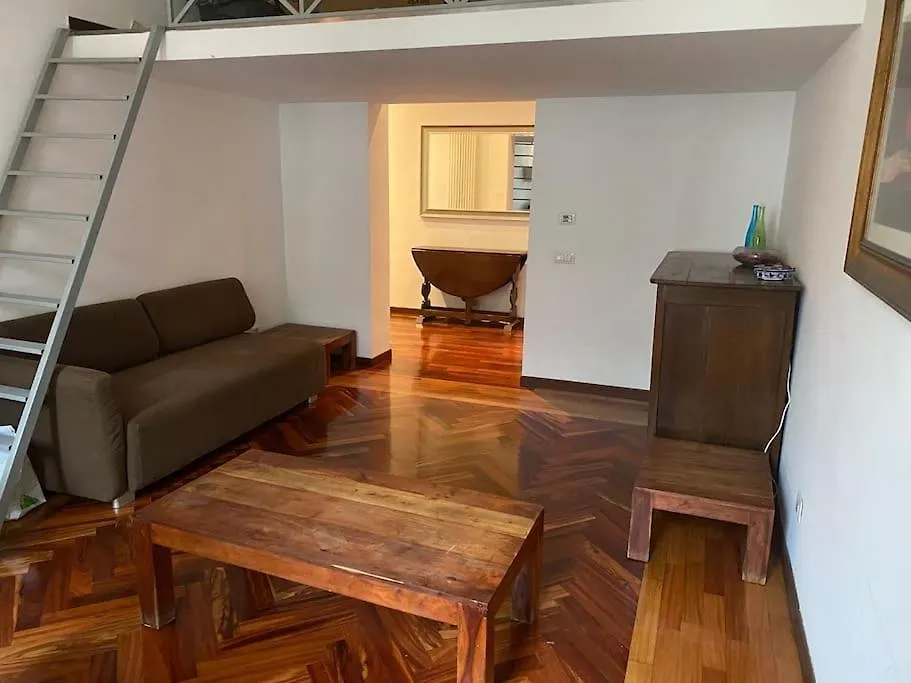 Appartamento In Centro Storico Vicino La Stazione Termini Roma Apartamento