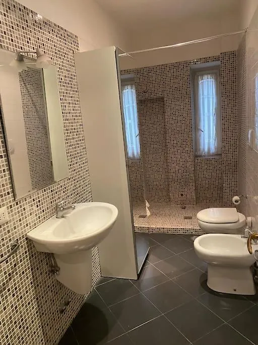 Apartment Appartamento In Centro Storico Vicino La Stazione Termini Rome Italy
